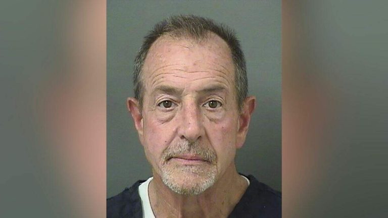Ruling Made On Charges Against Lindsay Lohan’s Dad