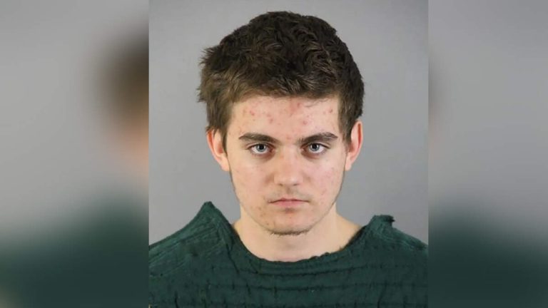 Teen Allegedly Killed Parents In Plot To Assassinate President Trump