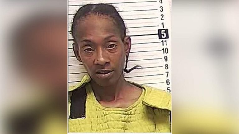 Woman Allegedly Impersonated ICE Agent To Kidnap Ex-Boyfriend’s Wife