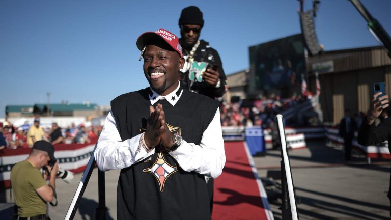 Antonio Brown ‘Temporarily Detained’ Amid Latest Viral Incident