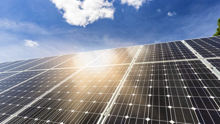 LA’s First Community Solar Project Powers Up, Saves Money