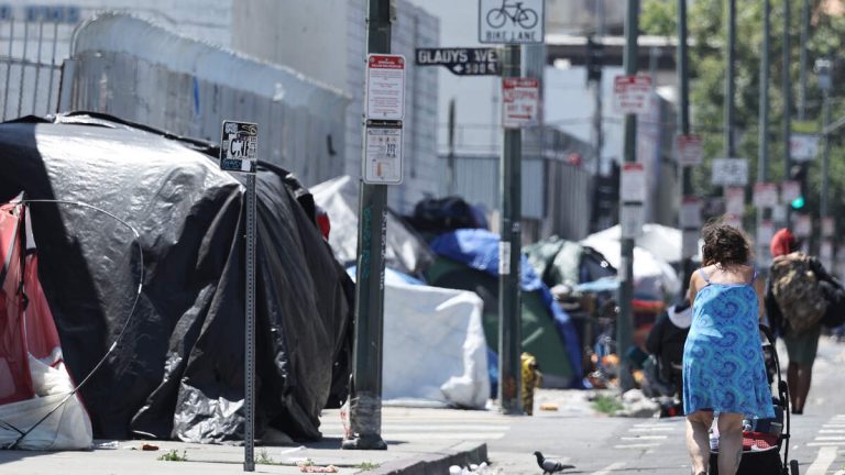 Judge Considers Receiver for L.A.’s Homelessness Programs