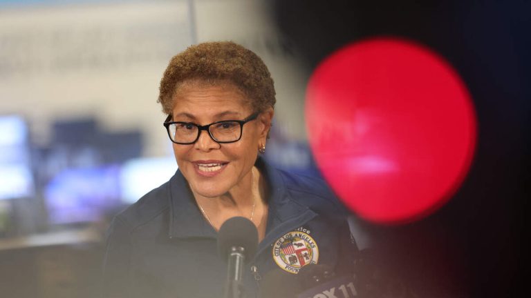 Bass Again Calls For End of National Guard, Marine Deployment