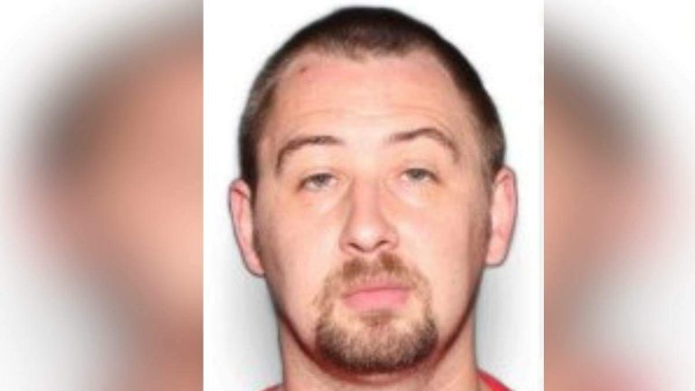 2 Arrested As Hunt For Quadruple Murder Suspect Who Ditched Baby Continues