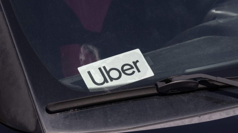 California Moves Closer to Allowing Uber, Lyft Drivers to Unionize