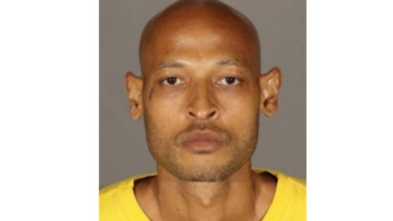 California’s ‘Butt Sniffer’ Sent Back To Jail