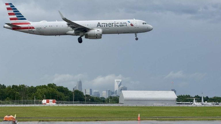 Stowaway Found Dead Inside Airplane’s Landing Gear