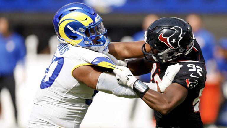 Texans Fan Bloodied in Brawl with Rams Fans at SoFi Stadium