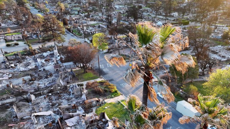 Zone Zero Fire Safety Rule Sparks Debate in Pasadena