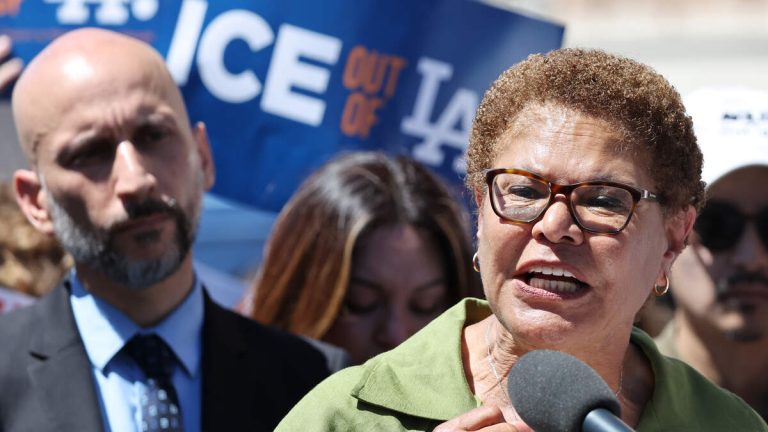 Bass, Garcia Call for Investigation into Federal Immigration Detainment