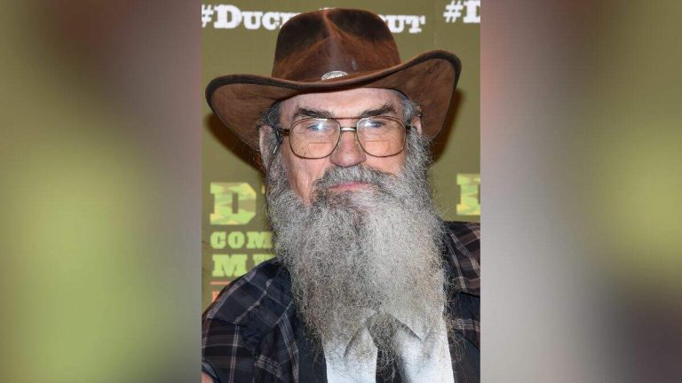 ‘Duck Dynasty’ Star Silas Robertson Hospitalized
