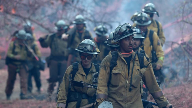 Firefighters Ordered to Leave Smoldering Site Before Palisades Blaze