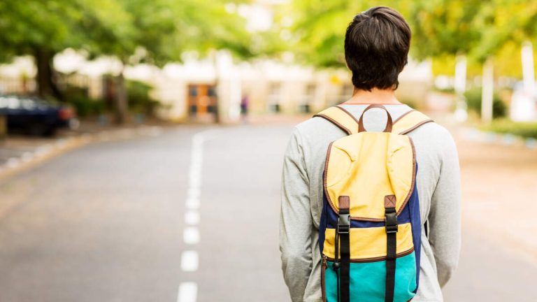 Florida Parents Left Son, 16, On Side Of Road With Bag Of Guns, Cash: Cops