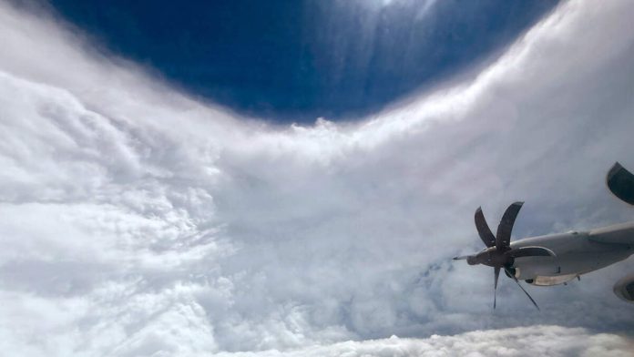 Hurricane Hunters Who Flew Into Melissa’s Eye Turned Back Due To Turbulence_6902666690257.jpeg