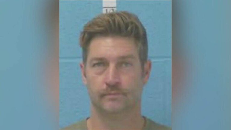 Jay Cutler Released From Jail Early