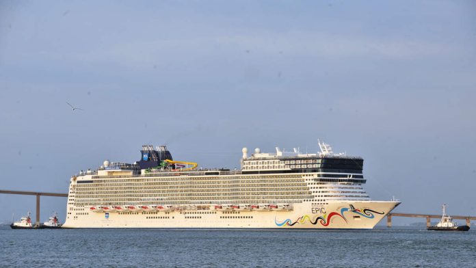 Norwegian Cruise Ship Rescues 63 People Stranded At Sea_68ffc35c73cc6.jpeg