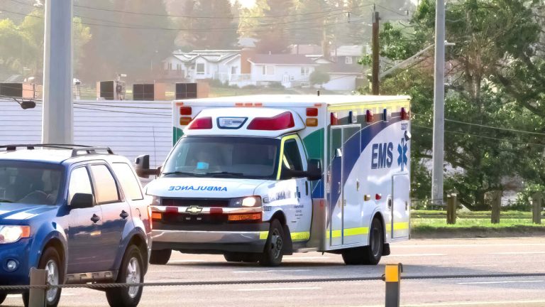 One-Third Of Drivers Ignore ‘Slow Down, Move Over’ Laws: AAA