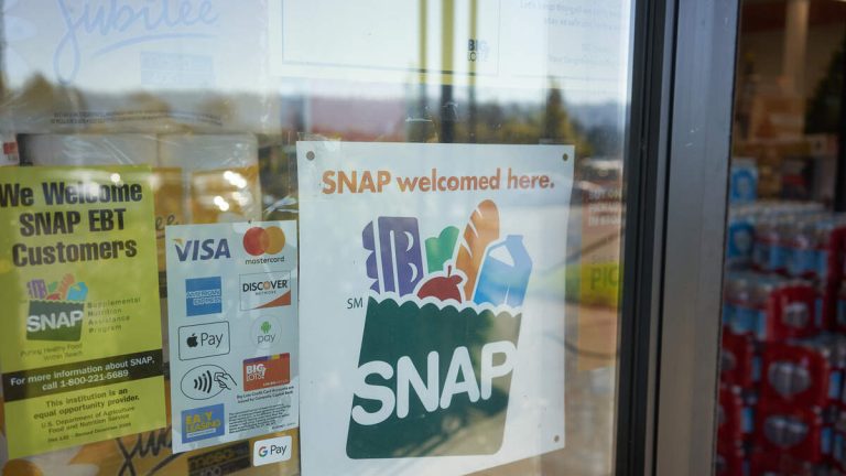 SNAP Benefits May Not Be Paid In Some States Due To Government Shutdown