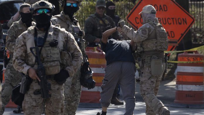 Three Federal Officers Injured As Man Rams Government Cars To Evade Arrest_68fb96a09c666.jpeg