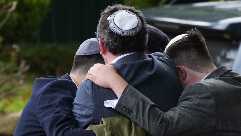 Victim On Synagogue Attack Was Killed By Police