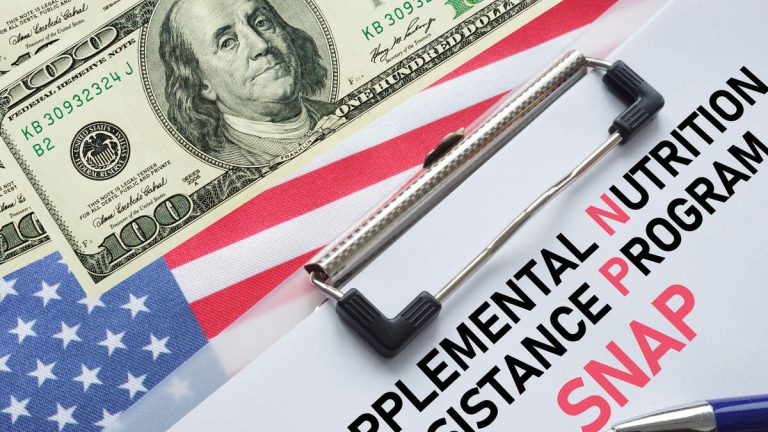 White House Will Use Tariff Money To Fund Nutrition Program During Shutdown