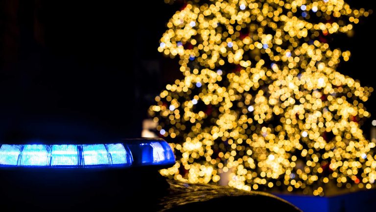 Four Injured In Mass Shooting At Christmas Tree Lighting Ceremony