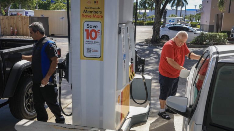 Gas Prices Near Four Year Low Ahead Of Thanksgiving