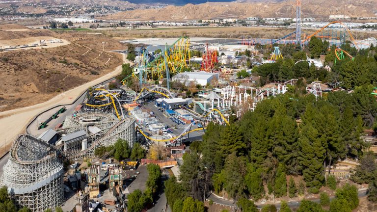 Iconic Theme Park Chain Officially Closes Popular Location
