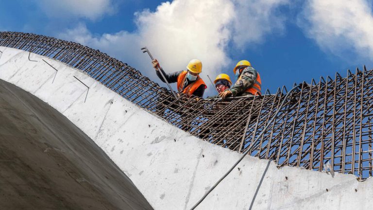 Newly Built 2,487-Foot Bridge Collapses