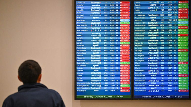 Travelers Brace For Major Delays Due To Traffic Reduction At 40 Airports