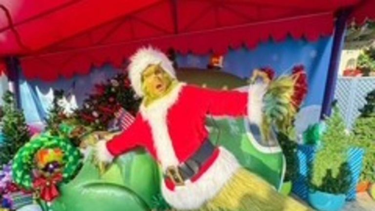 Grinchmas Takes Over Universal Studios Hollywood for the Holidays