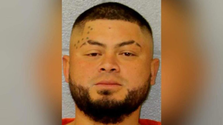 Previously Deported Man Charged In 2nd Charlotte Light Rail Stabbing Attack