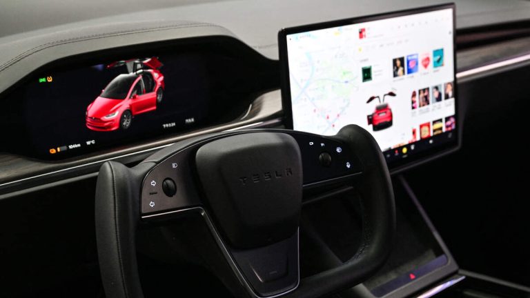 Elon Musk Says Tesla’s Full Self-Driving Mode Will Require A Subscription