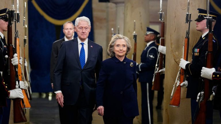 Clintons Agree To Testify In House Epstein Investigation