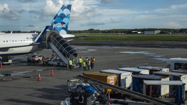 Major Airport Shut Down After JetBlue Plane Made Emergency Landing