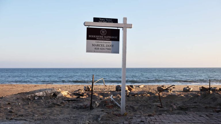 Malibu Sues LA, State, Other Entities Over Palisades Fire Damage