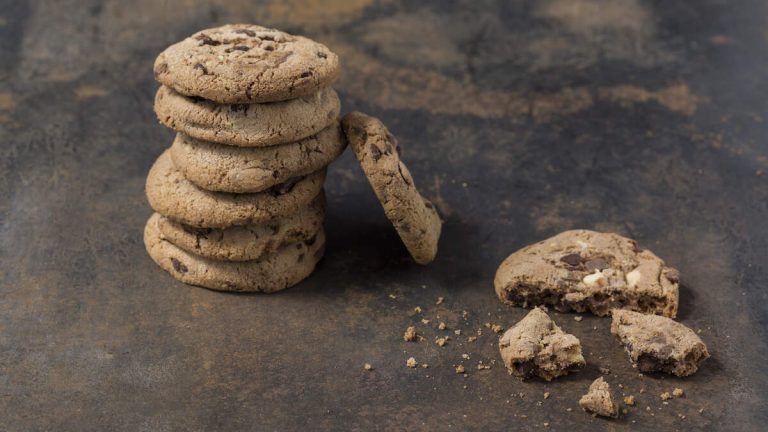 Popular Cookie Recall Over Choking Hazard Expanded