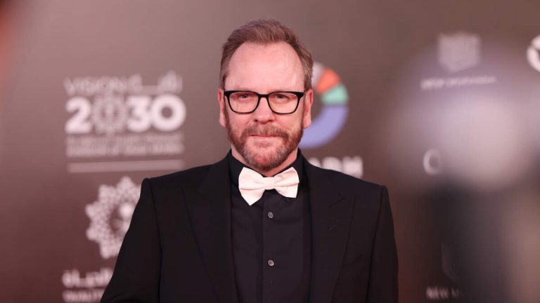 Prosecutors Seek More Investigation in Kiefer Sutherland Arrest