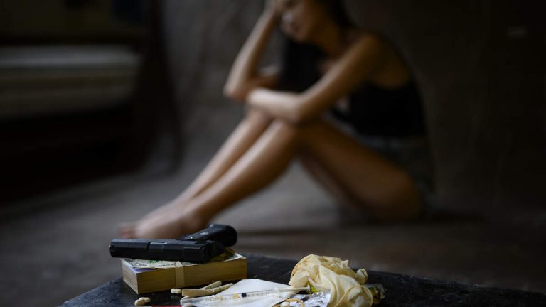 Rehab Recruiters Abandon Out-of-State Addicts on LA’s Westside Streets