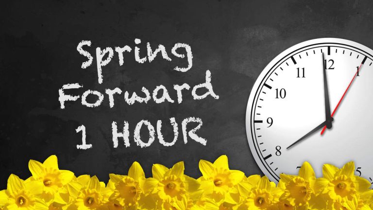 Clocks to `Spring Forward’ Early Sunday for Daylight Saving Time