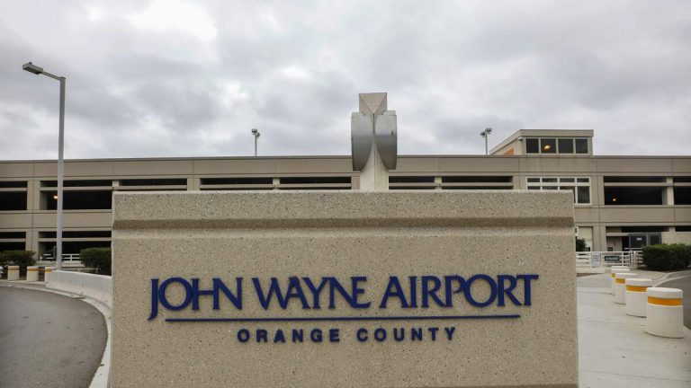 FAA Investigating Near-Collision at John Wayne Airport