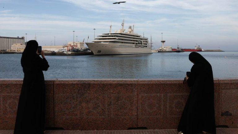 Thousands Of Cruise Passengers Stranded In Gulf Ports Due To Iran war