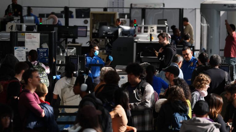 TSA Staffing Shortage Leads To Long Security Lines As Spring Break Begins