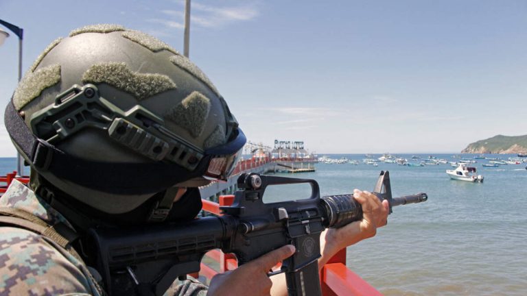 US Military Assisting Ecuador In Fight Against Drug Cartels