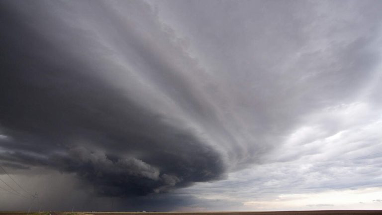 Dangerous Storm System Could Spawn Tornadoes Across Central US