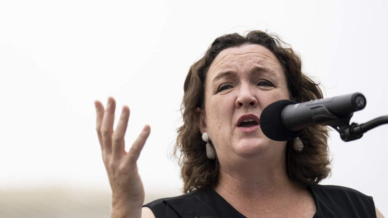 Ex-Staffers Come To Katie Porter’s Defense