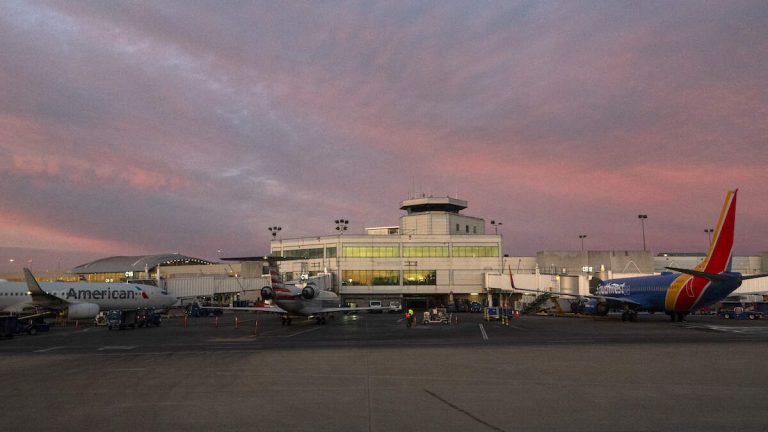 FAA Investigating Close Call Between 2 Planes At Major US Airport