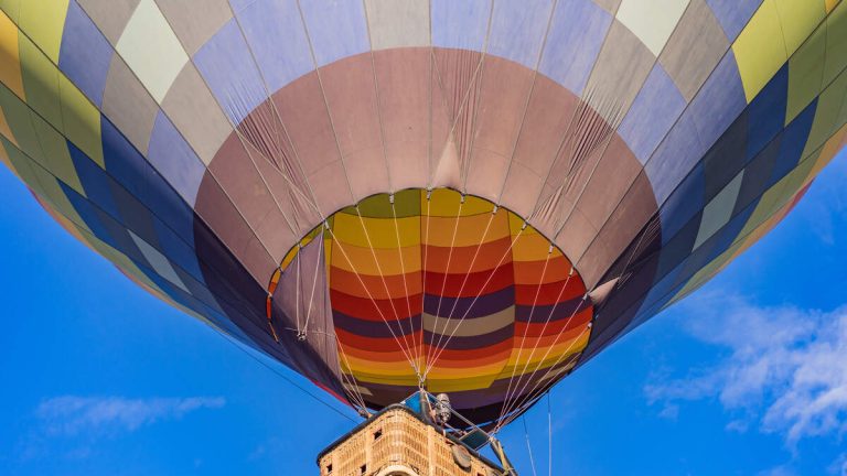 Homeowners Stunned As Hot Air Balloon Filled With People Lands In Yard