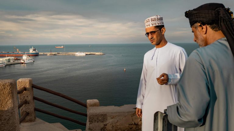 Iran Closes Strait of Hormuz, Warns Military Will Target Approaching Ships