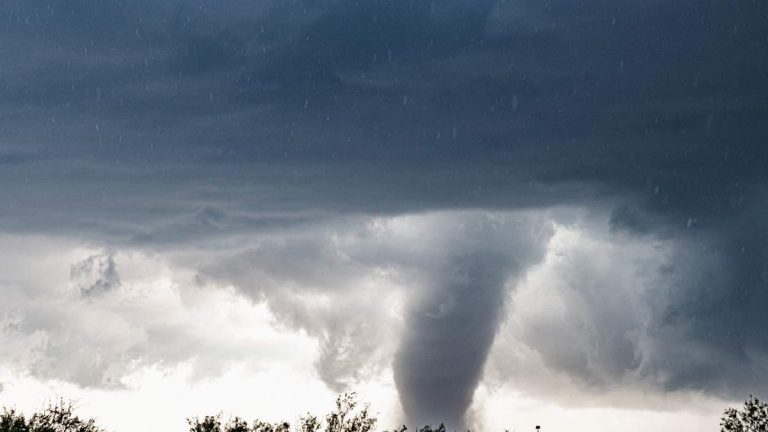 Massive Tornado Carved A Path Of Destruction Across Oklahoma For 30 Minutes